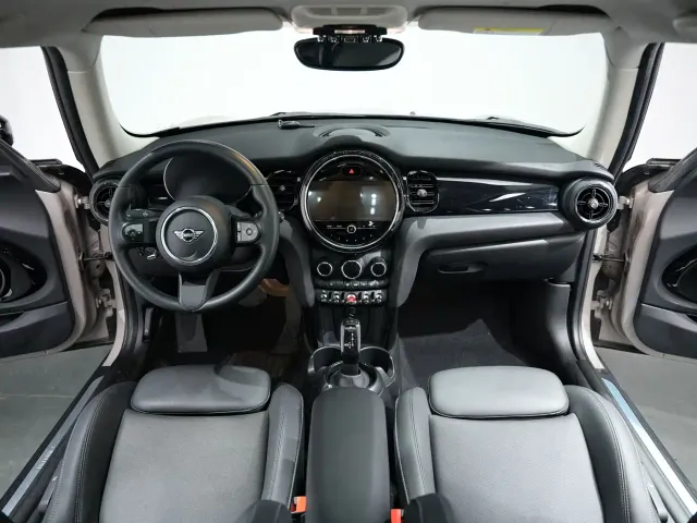 MINI Hatch — Фото автомобиля 14