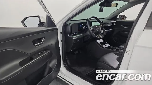 Hyundai Kona SX2 — Фото автомобиля 15