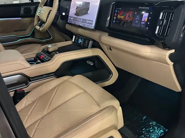 BYD FangChengBao Leopard 8 — Фото автомобиля 8