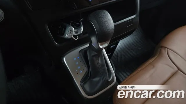 Hyundai Staria — Фото автомобиля 12