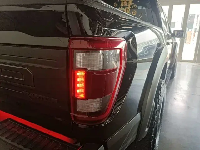 Ford F-150 Raptor — Фото автомобиля 7