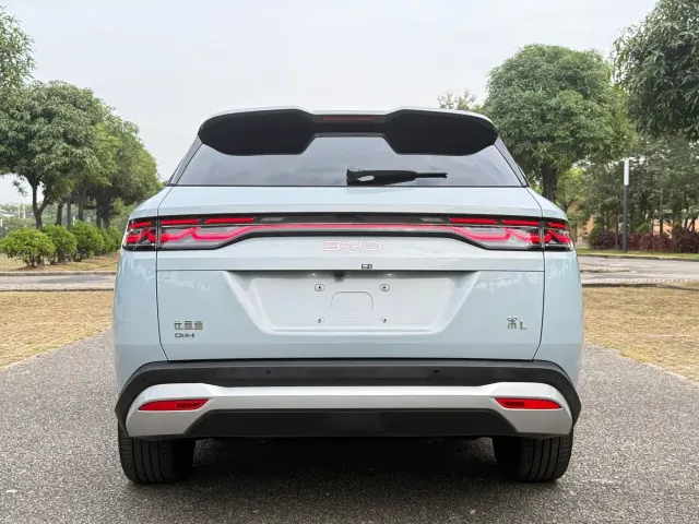BYD Song L DM-i — Фото автомобиля 13