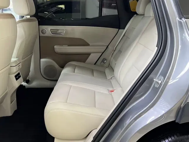 Toyota BoZhi 3X — Фото автомобиля 13