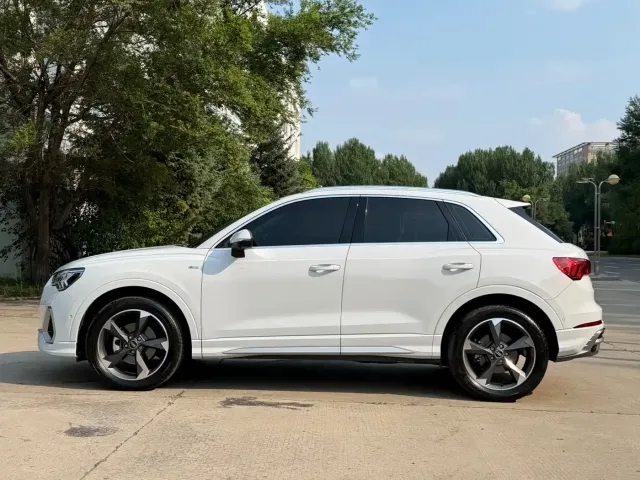 Audi Q3 — Фото автомобиля 8
