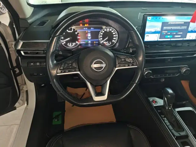 Nissan Teana — Фото автомобиля 10