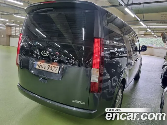 Hyundai Staria Staria Карго 3 места — Фото автомобиля 2