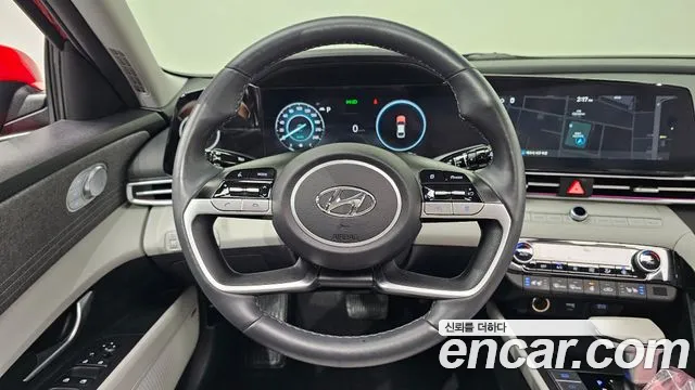 Hyundai AVANTE Avante (CN7) — Фото автомобиля 13
