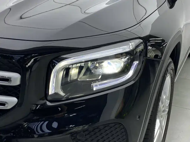 Mercedes-Benz GLB-Class — Фото автомобиля 6