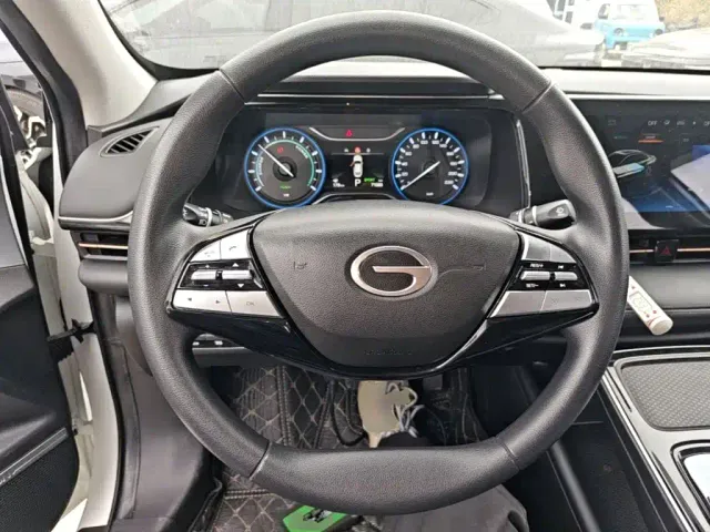 GAC Aion S — Фото автомобиля 10