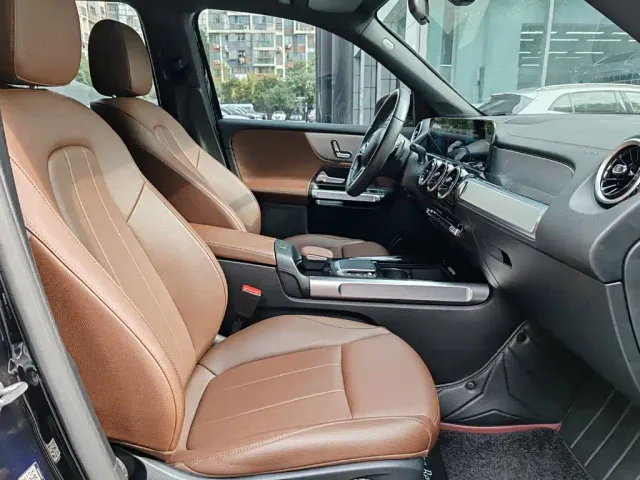 Mercedes-Benz GLB-Class — Фото автомобиля 14