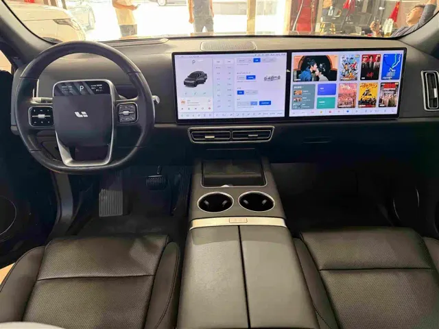 Li Auto L7 — Фото автомобиля 7