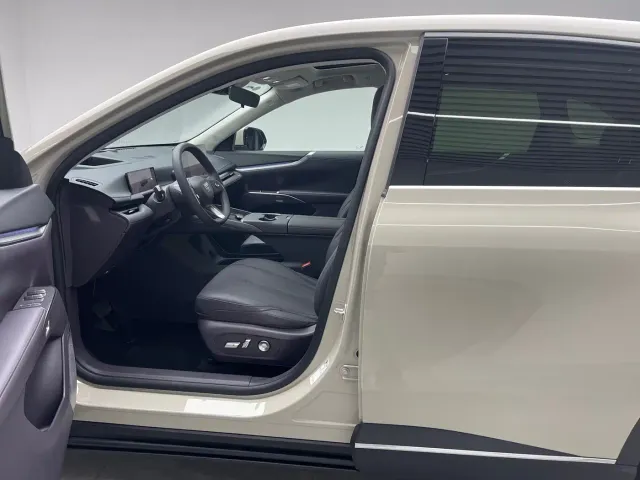 Buick Zhijing E7 — Фото автомобиля 16