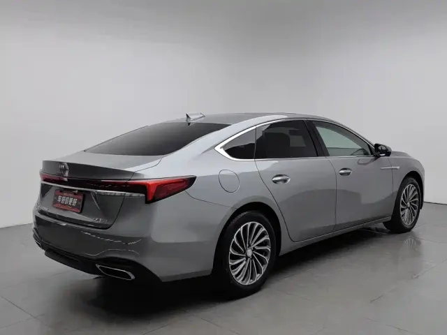 Buick LaCrosse — Фото автомобиля 2