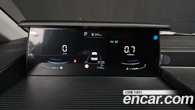 Hyundai Staria — Фото автомобиля 8