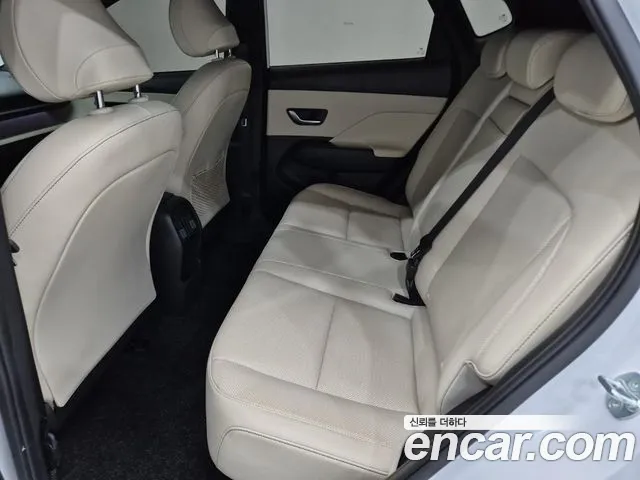Hyundai Kona SX2 — Фото автомобиля 15