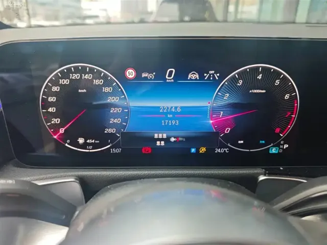 Mercedes-Benz GLB-Class — Фото автомобиля 8
