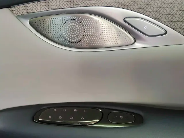IM Motors IM LS7 — Фото автомобиля 20