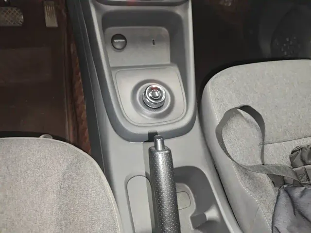 Wuling Hongguang — Фото автомобиля 9