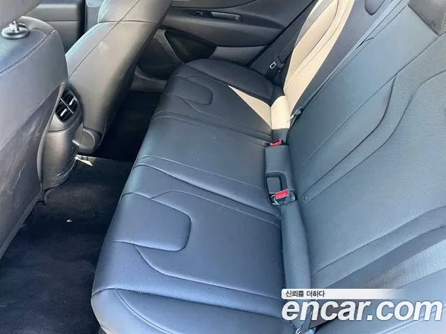 Hyundai Avante CN7 — Фото автомобиля 3