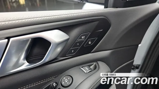 BMW X5 xDrive 40i M Sport — Фото автомобиля 7