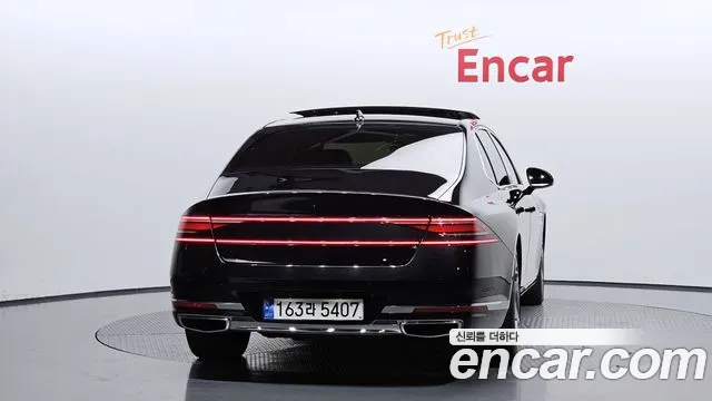 Genesis G90 — Фото автомобиля 3