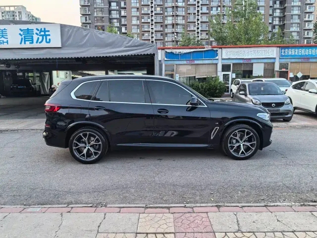BMW X5 — Фото автомобиля 7