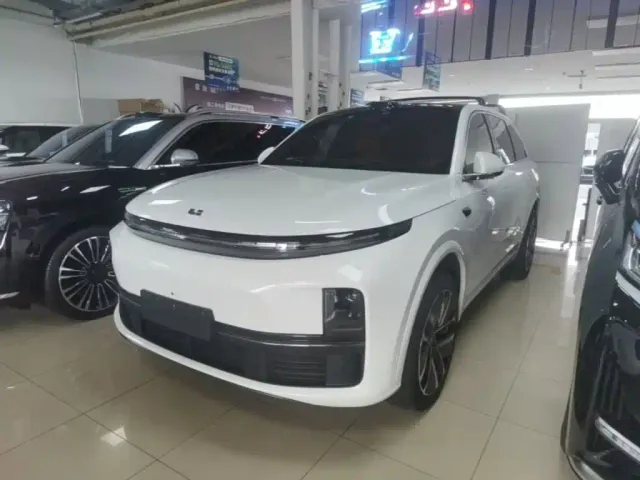 Фотография автомобиля — Li Auto L7