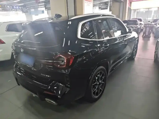 BMW X3 — Фото автомобиля 4