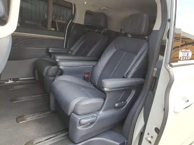 GAC Trumpchi M8 — Фото автомобиля 16