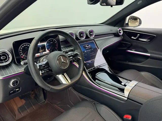 Mercedes-Benz C-Class — Фото автомобиля 6