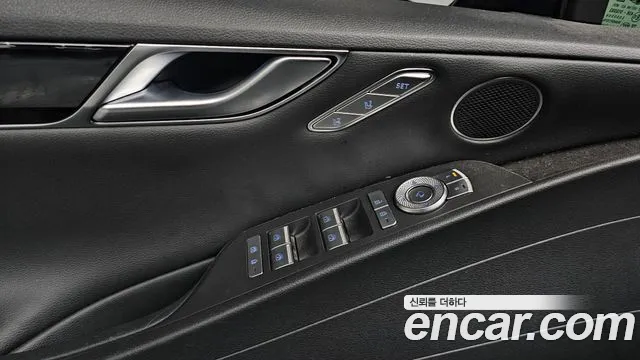 Genesis G80 Бензин 3.5 турбо AWD — Фото автомобиля 14