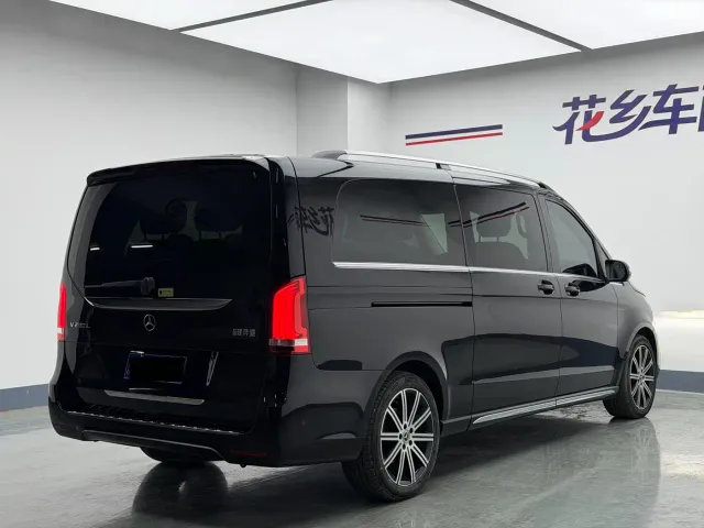 Mercedes-Benz V-Class — Фото автомобиля 6