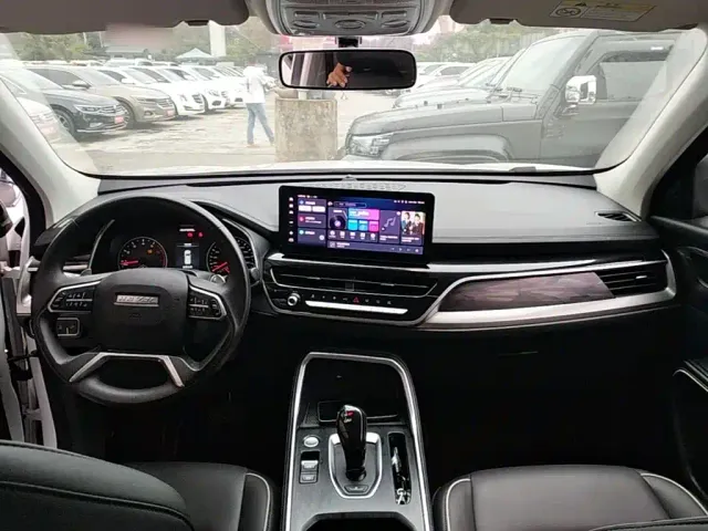 Haval H6 — Фото автомобиля 9