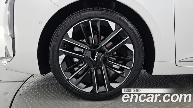Kia K8 Signature — Фото автомобиля 5