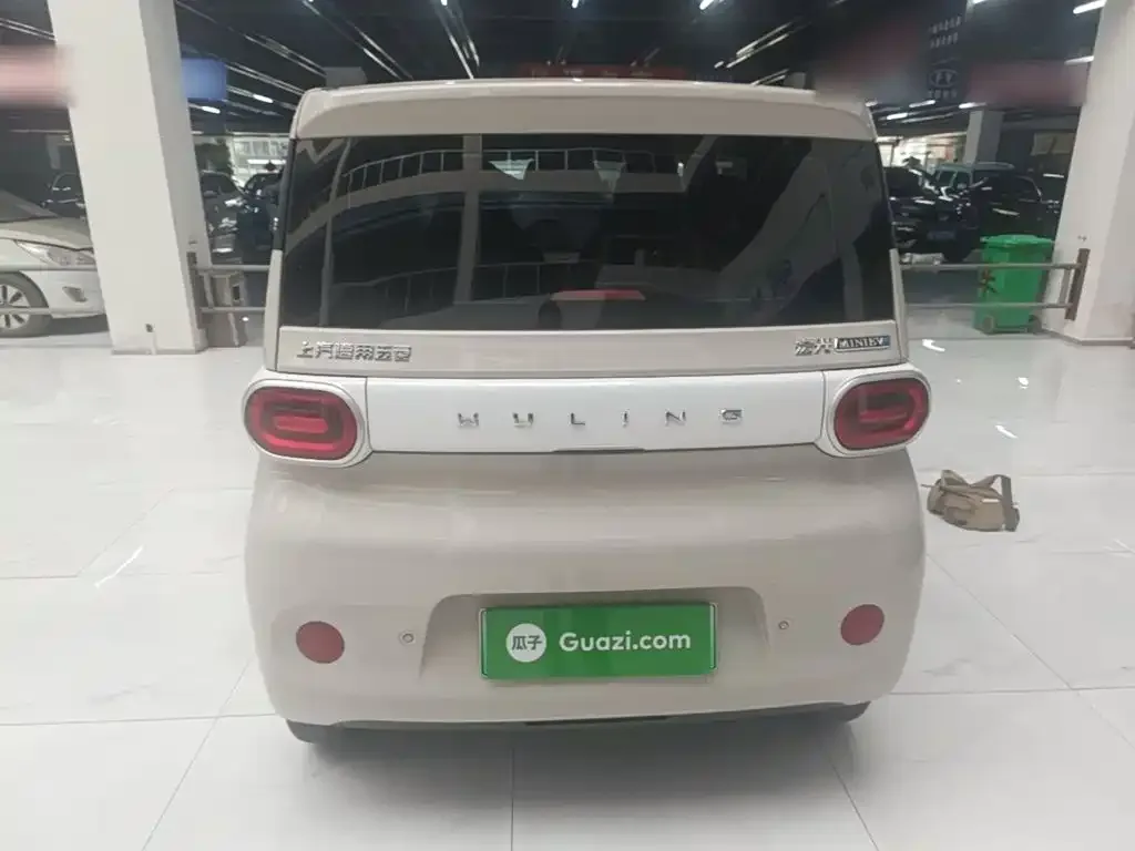 Wuling Motors Hongguang MINIEV 2024 3rd Generation 215km Youth Edition — Фото автомобиля 5