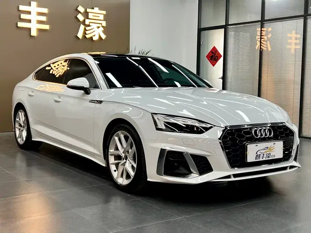 Audi A5 — Фото автомобиля 3
