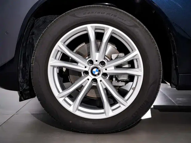 BMW X3 — Фото автомобиля 12