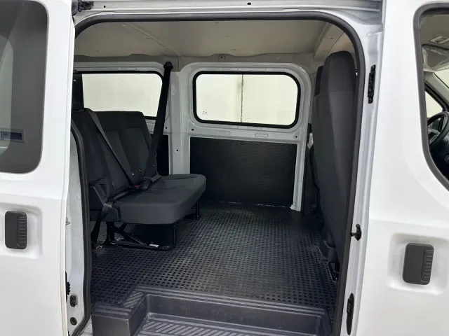 JMC E-Fushun — Фото автомобиля 16