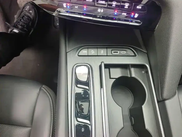 Buick Enclave — Фото автомобиля 13