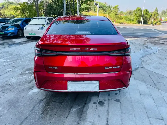 BAIC Beijing EU5 PLUS — Фото автомобиля 4