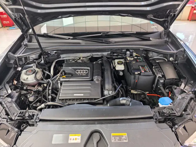 Audi Q3 — Фото автомобиля 16