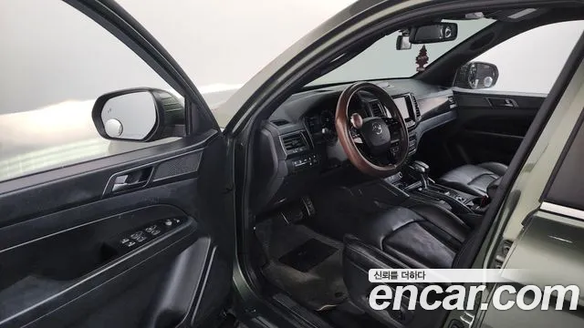 KG_Mobility_Ssangyong Rexton Новый Rexton Sport Дизель 2.2 4WD — Фото автомобиля 9