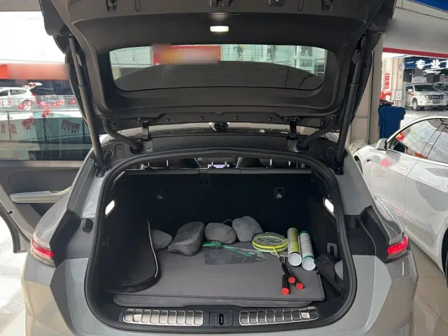 Nio ET5 Touring — Фото автомобиля 14