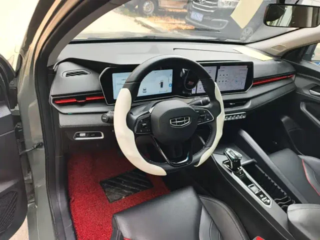Geely Binrui — Фото автомобиля 9