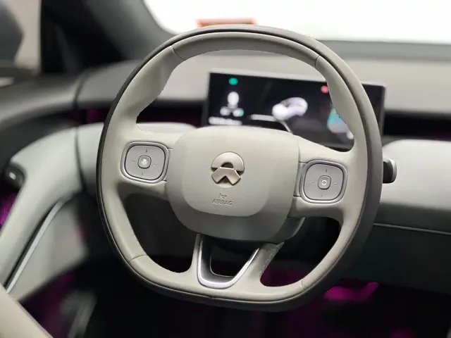 Nio ET5 Touring — Фото автомобиля 7