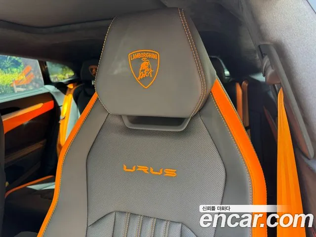Lamborghini Urus — Фото автомобиля 7