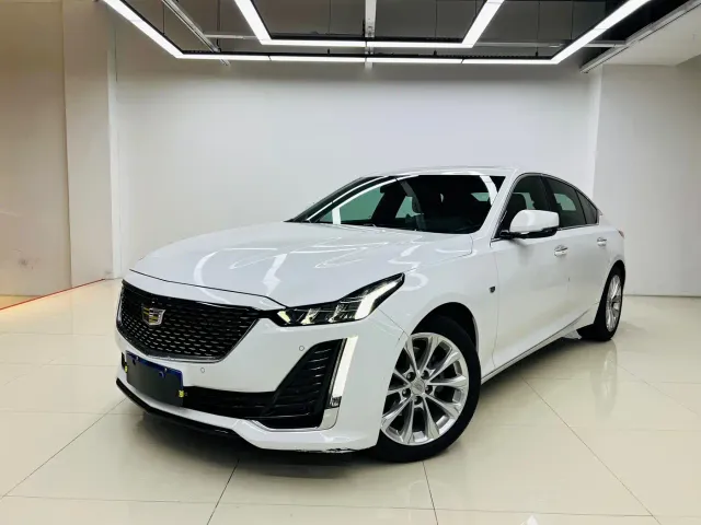 Фотография автомобиля — Cadillac CT5