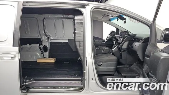 Hyundai Staria Staria Карго 3 места — Фото автомобиля 12