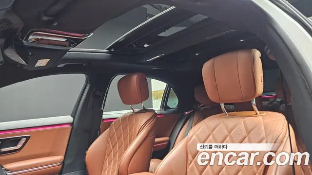 Mercedes-Benz S-Class — Фото автомобиля 15