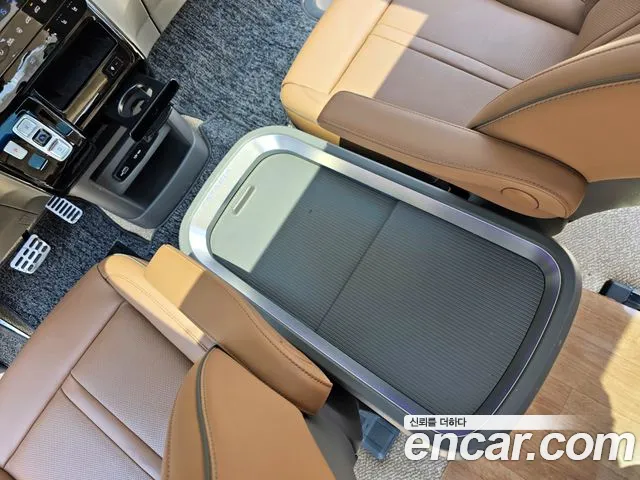 Hyundai Staria — Фото автомобиля 14